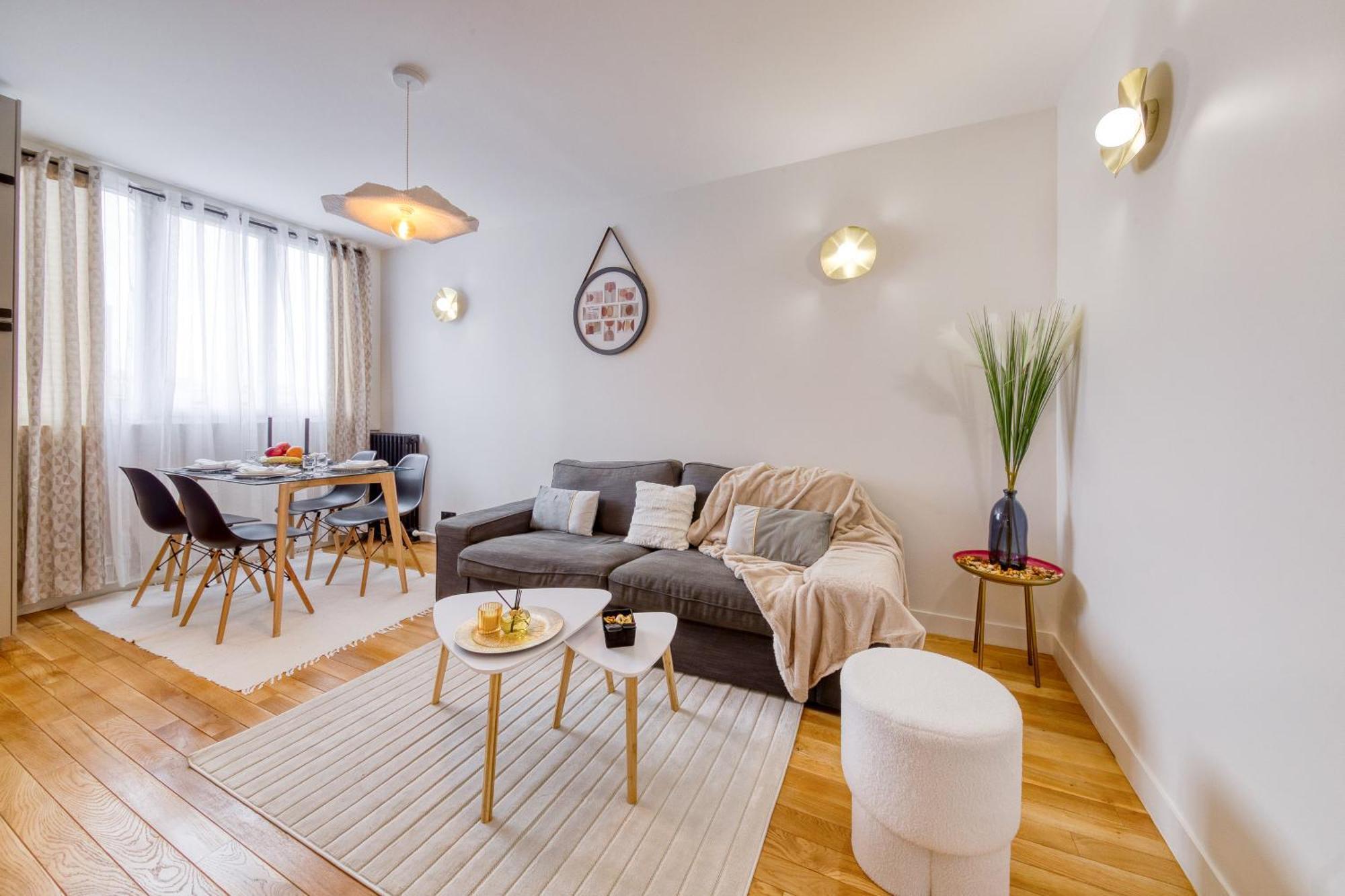 L'Audace T2 Refait A Neuf A Vanves Extérieur photo
